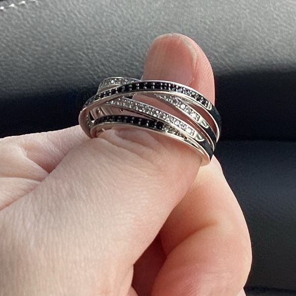 🖤Sterling Silver Black&White Cz Diamond Crisscross Stacked Ring - Picture 13 of 16